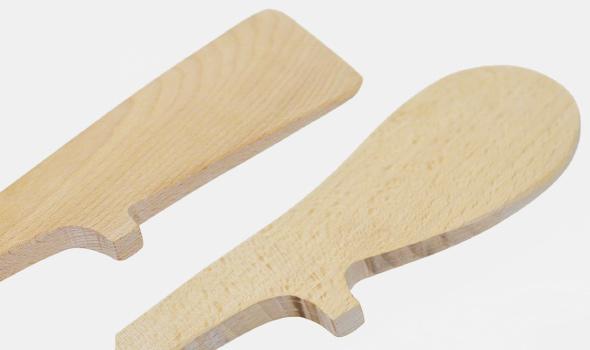 Miranda Style Omoeraku Handcrafted Japanese Beech Wood Spatula Small - Square